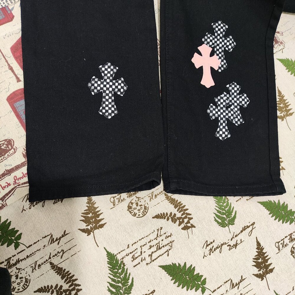Chrome Hearts Cross Patch Embellished Wide-Leg Jeans - Picture 8 of 11